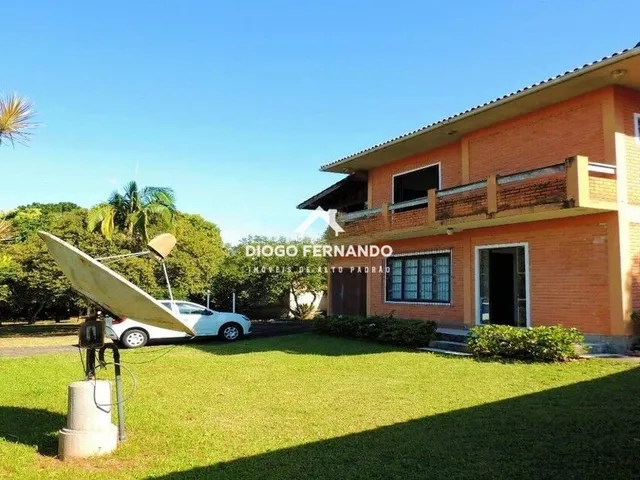 Imagem: Casas em Amplo Terreno no Campeche