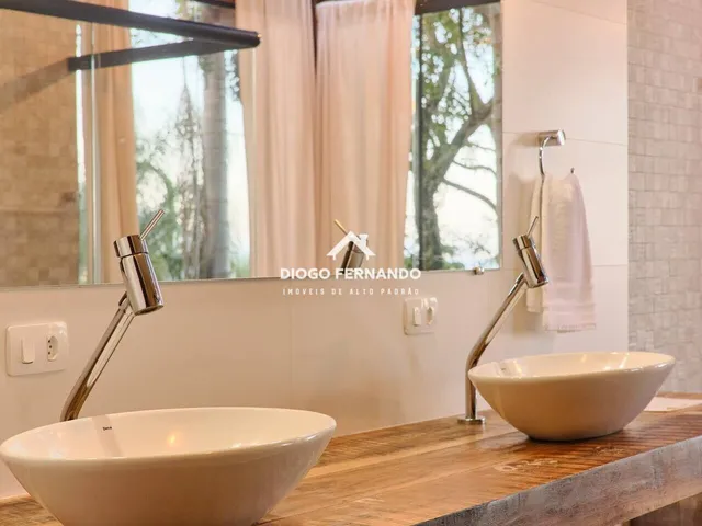 Imagem 16: Casa com linda vista, em meio à natureza