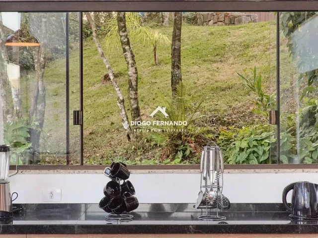 Imagem 7: Casa com linda vista, em meio à natureza