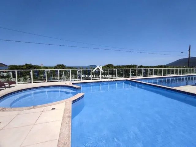 Imagem 12: Cobertura à venda no Pântano do Sul com vista mar e 3 suítes