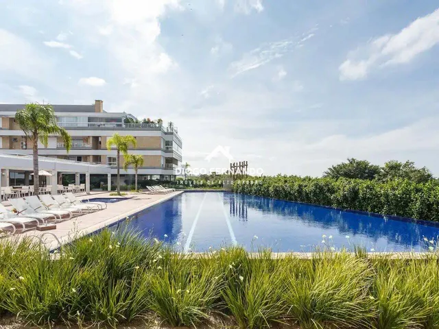 Imagem 12: Cobertura com Vista Mar no Campeche e Acesso Privativo à Praia