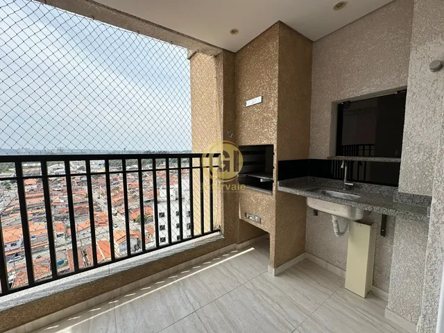 Imagem: O apartamento possui 2 Dormitórios, 1 Suíte, 2 Banheiros,