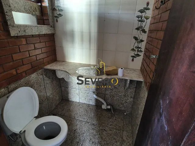 Imagem 10: Residência Multifuncional com Amplo Terreno e Estrutura Completa para Moradia, Eventos e