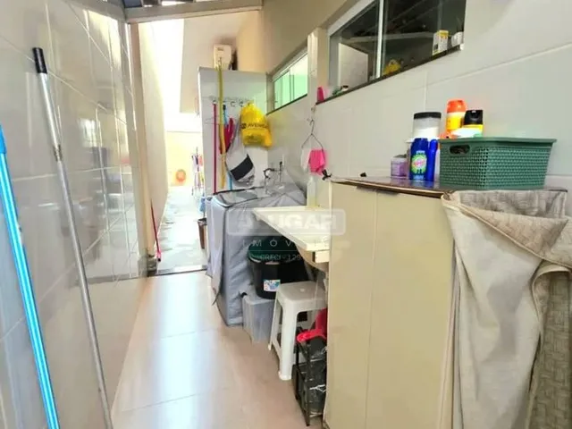 Imagem 6: Casa -Sala ampla e climatizada 3 quartos sendo 2 suítes - 507 Sul