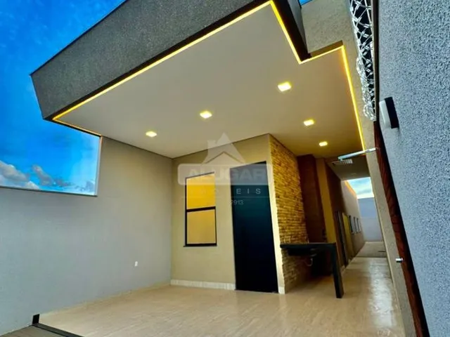 Imagem 11: Casa - Alto padrão, fachada imponente com pé-direito duplo - 505 Sul