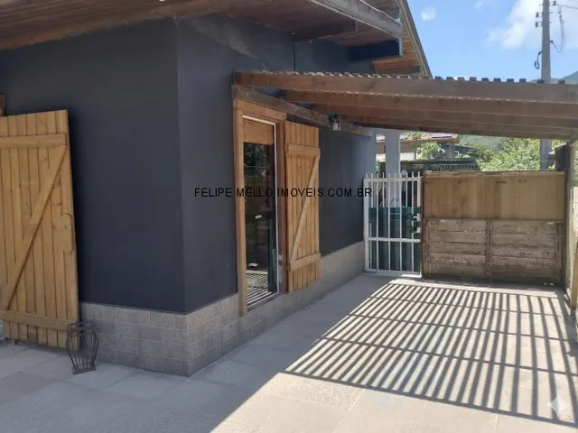 Imagem 10: Excelente oportunidade: Ponto comercial à venda em Garopaba-SC, bairro Encantada, com