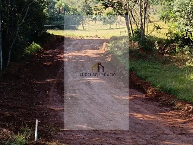 Imagem 9: Terreno à venda em Mateus Leme-MG, bairro Sitio Novo. 2.000,00 m² de área disponível!