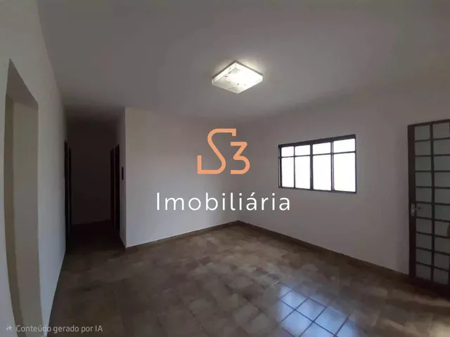 Imagem 7: Casa para locação no bairro Santa Mônica em Uberlândia-MG: 3 quartos, 1 suíte, 2