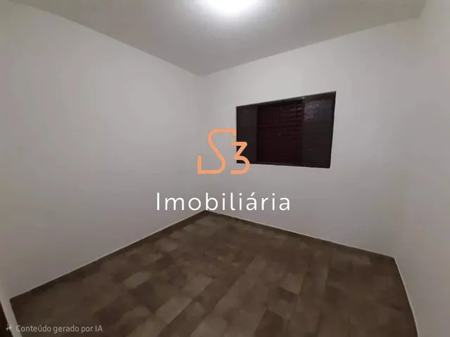 Imagem 12: Casa para locação no bairro Santa Mônica em Uberlândia-MG: 3 quartos, 1 suíte, 2
