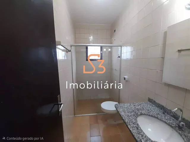 Imagem 4: Casa para locação no bairro Santa Mônica em Uberlândia-MG: 3 quartos, 1 suíte, 2