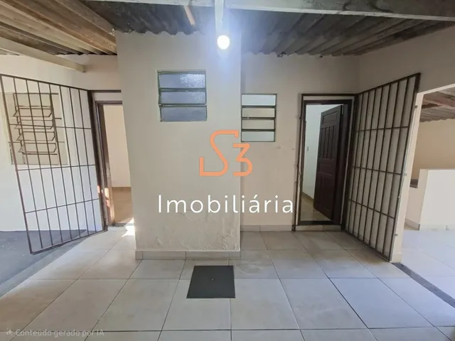 Imagem 3: Casa para locação em Uberlândia-MG, bairro Granada: 3 quartos, 1 sala, 1 banheiro, 2