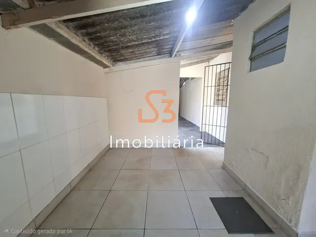 Imagem 2: Casa para locação em Uberlândia-MG, bairro Granada: 3 quartos, 1 sala, 1 banheiro, 2