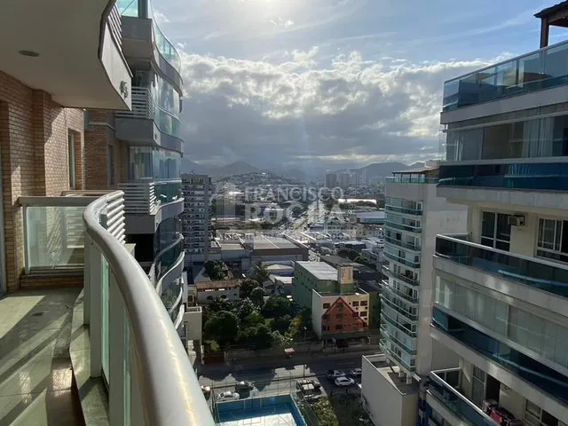 Imagem 2: Edifício Anneti Vitali | Praia de Itaparica