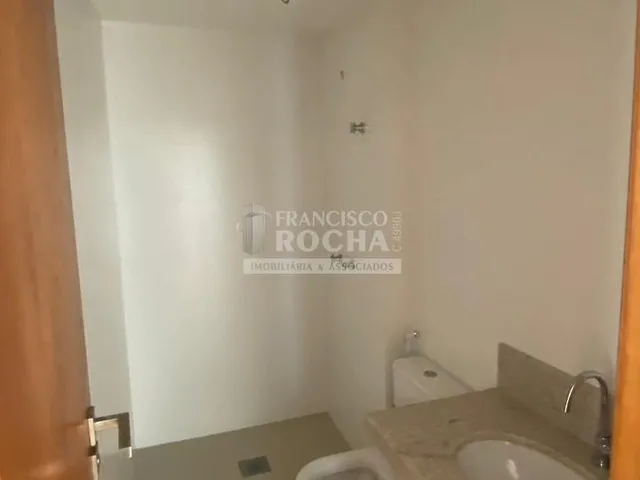 Imagem 3: Edifício Anneti Vitali | Praia de Itaparica