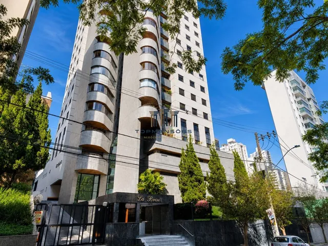 Imagem: Cobertura Duplex com 3 quartos, 304 m²