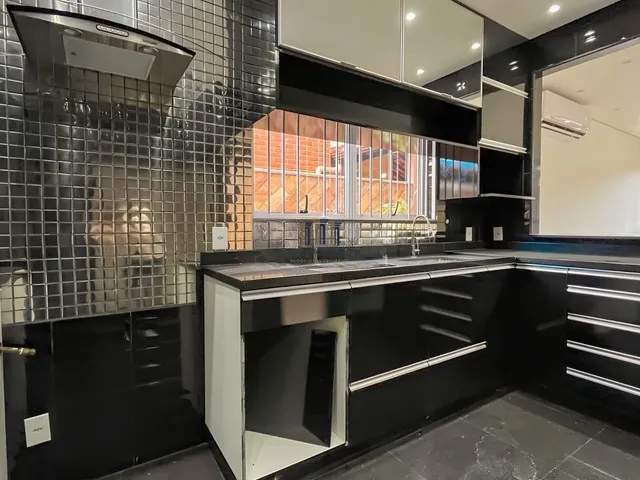 Imagem 12: Casa em Condomínio Fechado com 3 quartos à Venda, 130m² por R$ 1.300.000,00 no B