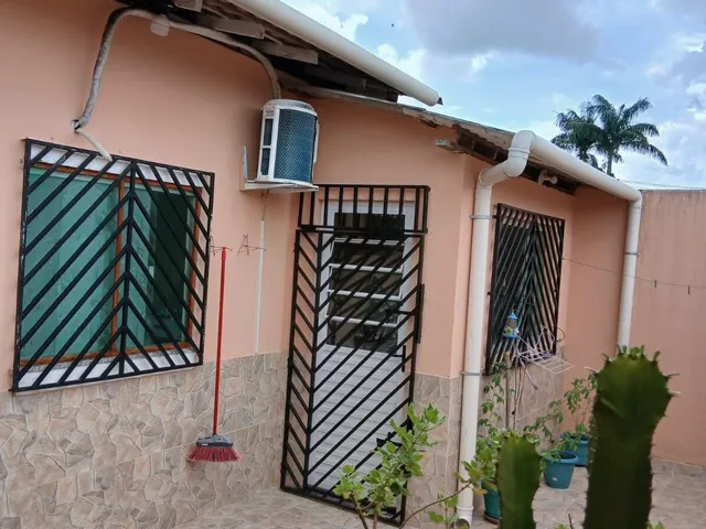 Imagem 10: Casa com 2 Vagas, Suíte e Quintal Amplo no Residencial Flor de Lótus