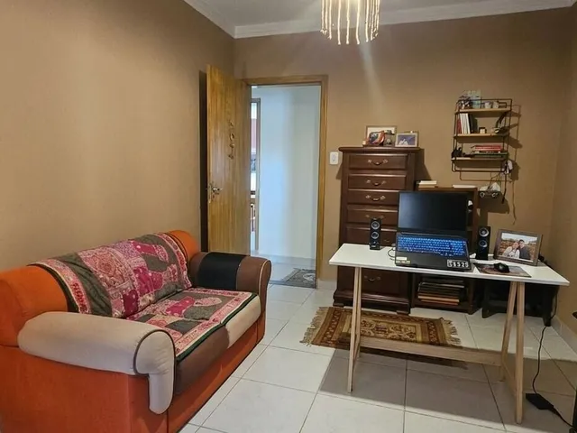 Imagem 16: Casa à Venda no Cypress Garden com 3 Quartos e Suíte