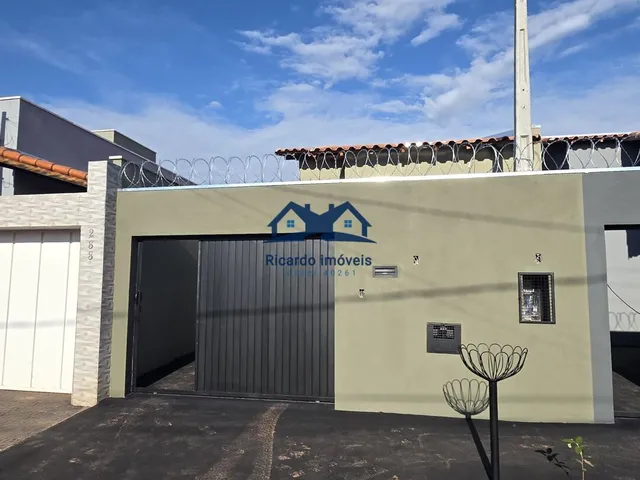 Imagem: Casa à venda no bairro Platina - Ituiutaba/MG