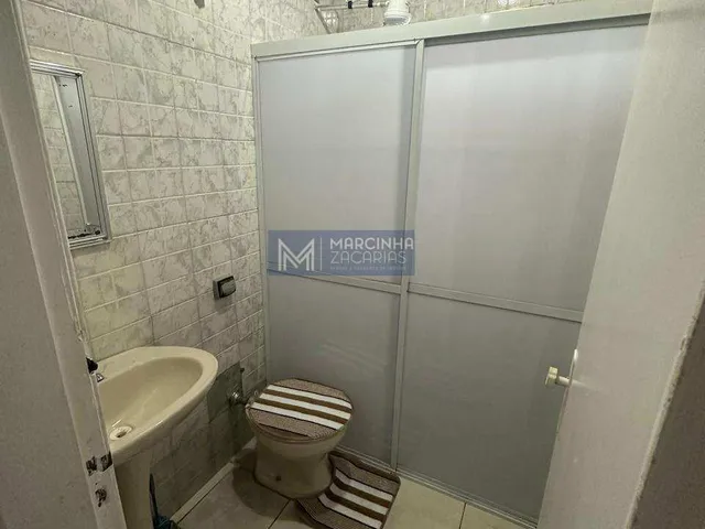 Imagem 13: Casa com Piscina e Área Gourmet para Locação Anual no Jardim das Palmeiras –