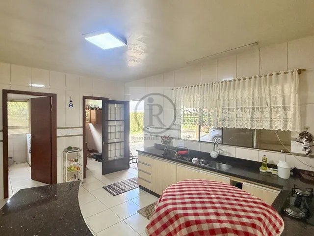 Imagem 4: Área urbana em São José dos Pinhais, 13.654m² , local alto, casa medindo