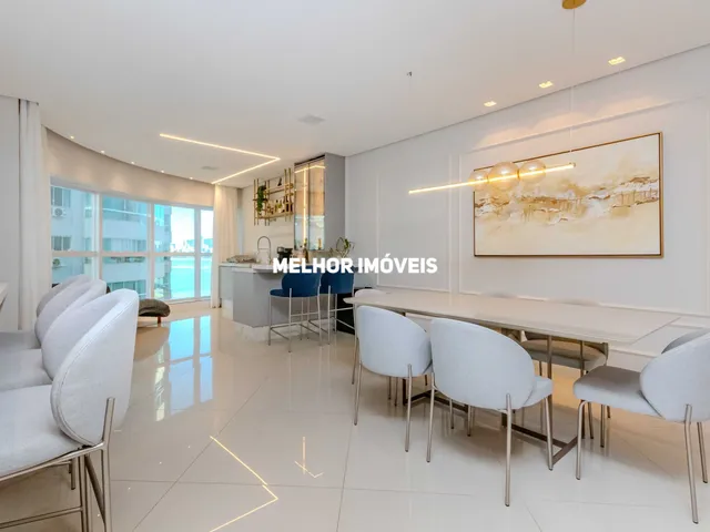 Imagem: Apartamento à Venda com 04 Dormitórios