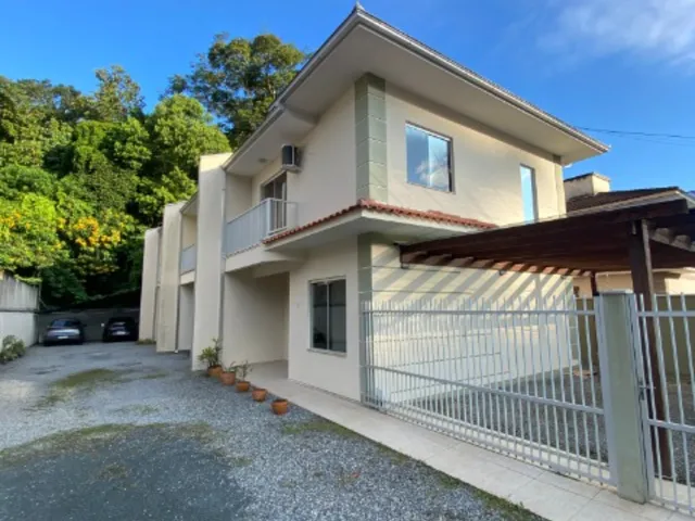 Imagem: CASA RESIDENCIAL em JOINVILLE - SC, BOA
