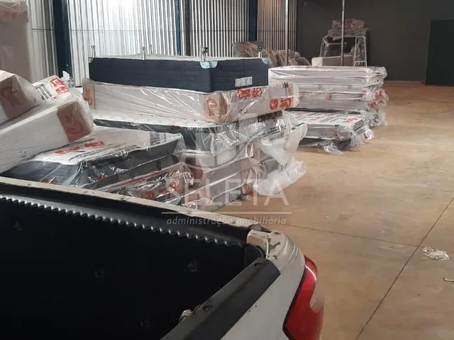 Imagem 14: Barracão no Bairro Canadá 3 Anos de Construção