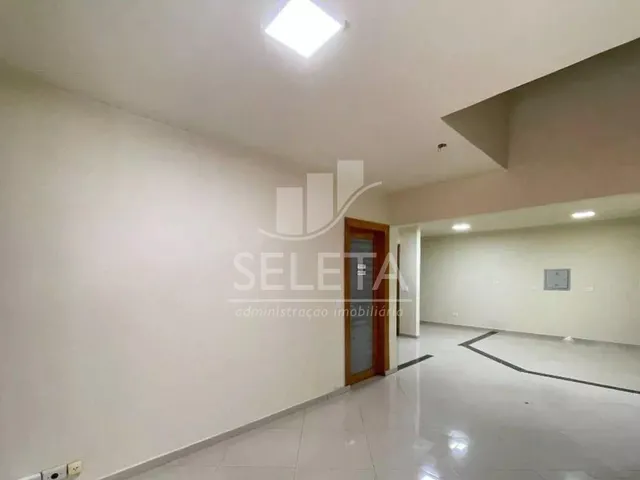 Imagem 5: Edifício Eldorado Executivo Center. Centro de Foz do Iguaçu Sala Comercial Duplex