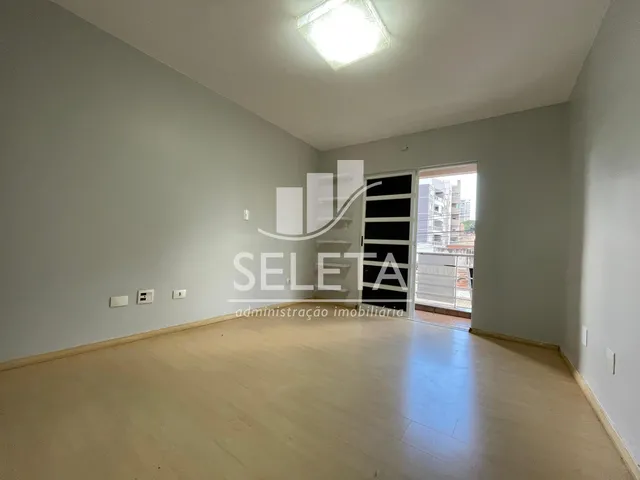 Imagem 16: Lindo sobrado á venda, no Centro, com uma excelente localização em Cascavel-PR