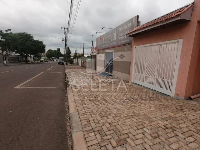 Imagem 2: Casa à venda no Bairro Neva em Cascavel - Oportunidade,473 m de terreno- área