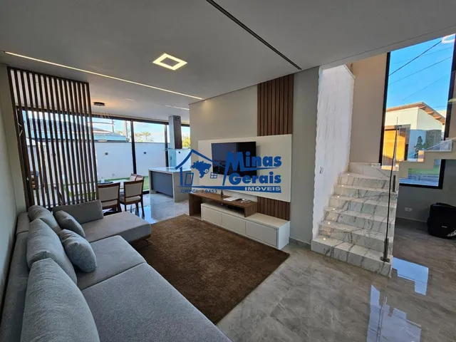 Imagem 15: Casa em Condomínio à Venda em Jacareí - 3 Dormitórios (Suíte com Closet e Sacada) e
