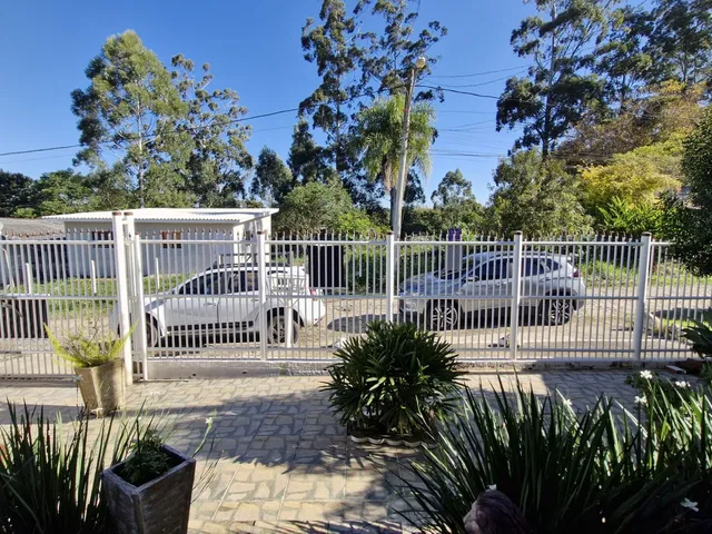 Imagem 14: Casa 3 dormitórios com Piscina, Pátio Individual, Amplo Salão com Churrasqueira