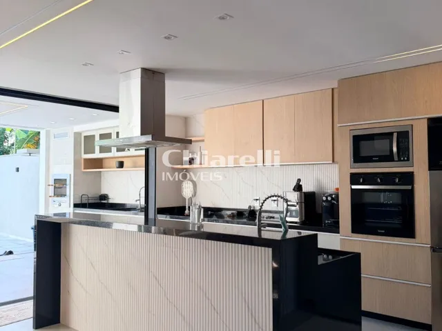 Imagem 7: Casa de luxo com 4 quartos e lazer completo em Itaipu, Niterói-RJ