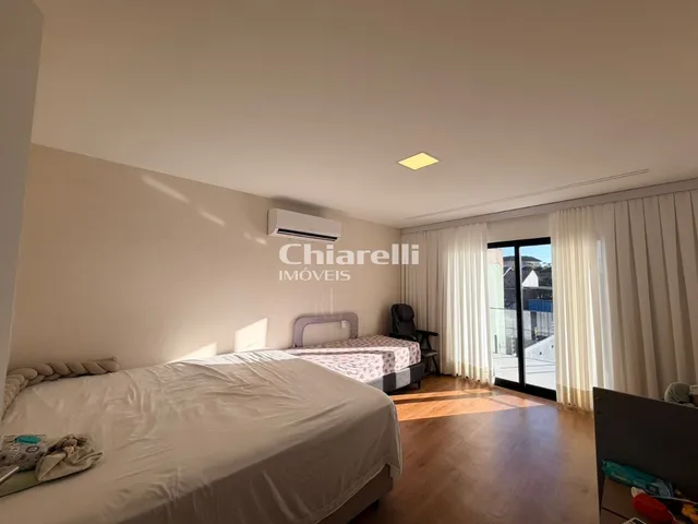 Imagem 9: Casa de luxo com 4 quartos e lazer completo em Itaipu, Niterói-RJ