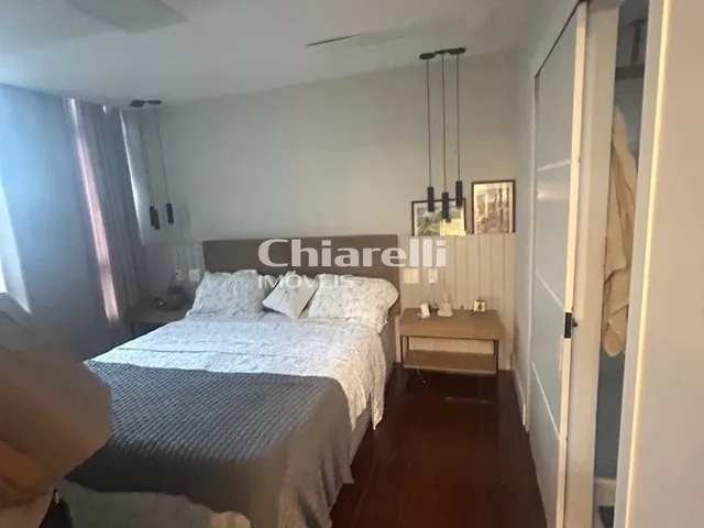 Imagem 7: Apartamento de alto padrão à venda em Icaraí-RJ: 4 quartos, 2 suítes, vista para o