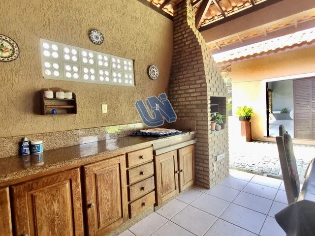 Imagem 2: Casa em condominio com 4 quartos sendo 3 suíts em Lauro de Freitas com 400m2