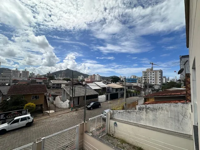 Imagem 6: ÓTIMO SOBRADO NO BAIRRO TABULEIRO EM CAMBORIÚ
