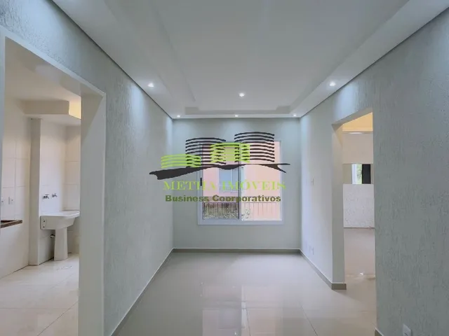 Imagem: O apartamento possui 2 Dormitórios, 1 Banheiro, 1 Vaga na