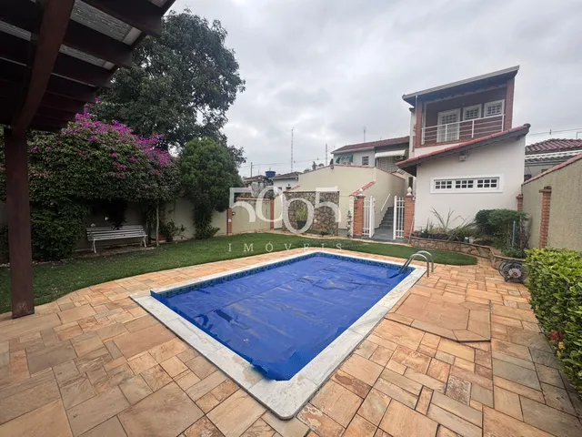 Imagem: A casa em condomínio possui 3 Dormitórios, 2 Suítes, 4