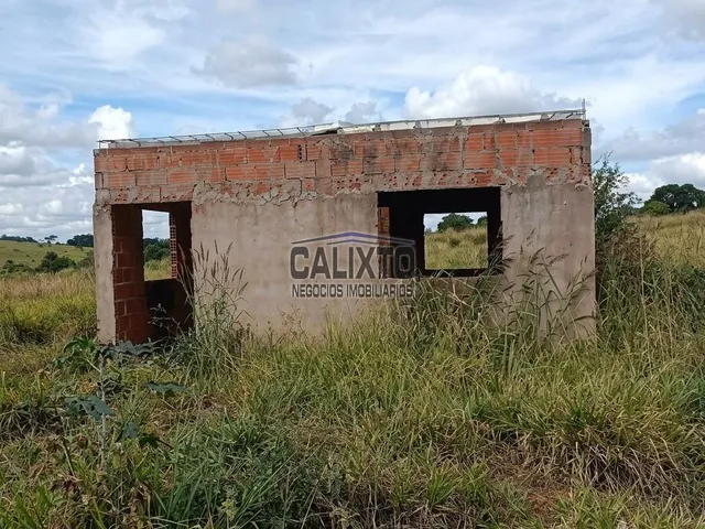 Imagem: O terreno possui 250m² de Área e está localizado em