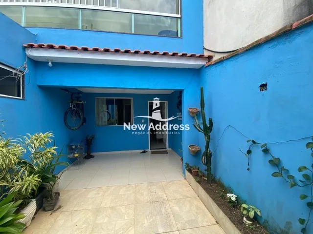 Imagem: Casa com 4 Quartos e Ponto Comercial à