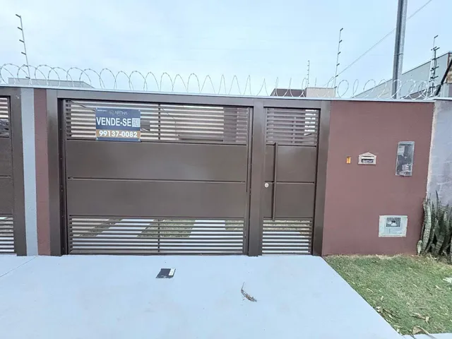 Imagem: A casa possui 1 Dormitório, 1 Suíte, 2 Banheiros, 106m²