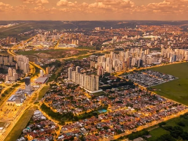 Imagem 15: Casa em condomínio com 6 dormitórios