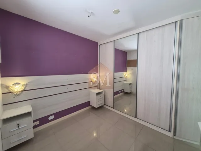 Imagem 10: Casa Duplex de Luxo no Condomínio Villagio Verde: 3 Quartos, 2 Suítes, 140m² de