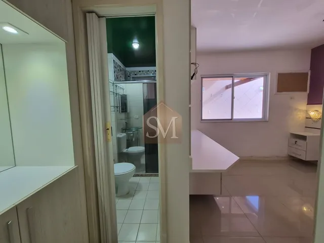 Imagem 13: Casa Duplex de Luxo no Condomínio Villagio Verde: 3 Quartos, 2 Suítes, 140m² de