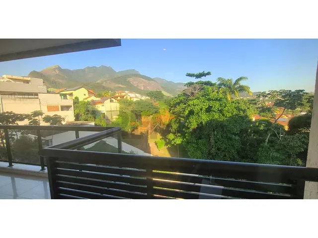 Imagem: A casa possui 3 Dormitórios, 1 Suíte, 3 Banheiros, 1 Vaga