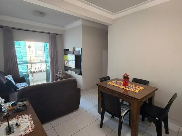Imagem: O apartamento possui 3 Dormitórios, 1 Suíte, 2 Banheiros,
