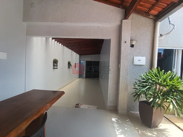 Imagem 1: Casa Mobiliada com energia solar