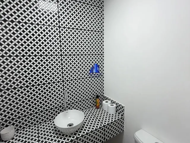 Imagem 5: CASA À VENDA ALPHAVILLE LITORAL NORTE I R$ 2.720.000,00 NOVA, PORTEIRA FECHADA, PISCINA